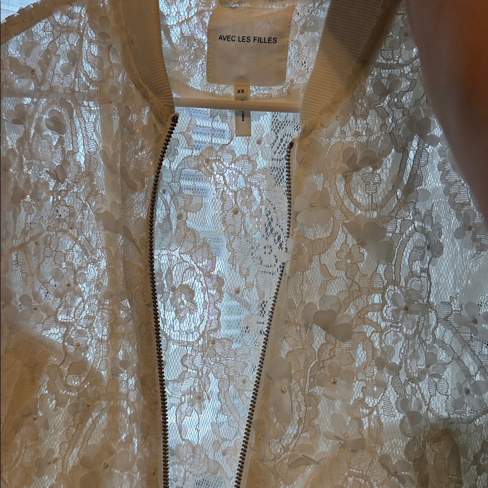 Avec Les Filles Lace Crop Bomber Jacket White Size XS - Picture 13 of 13